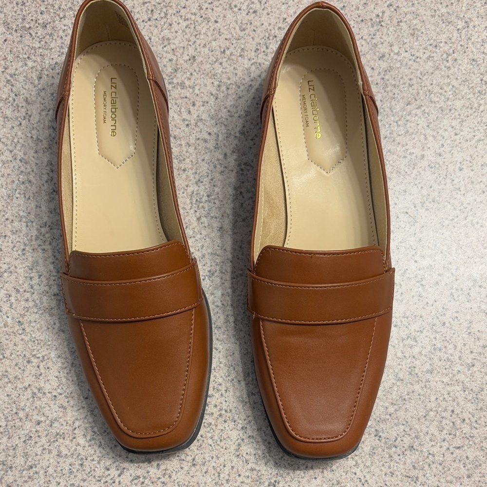 Liz Claiborne Women's Brown Loafers